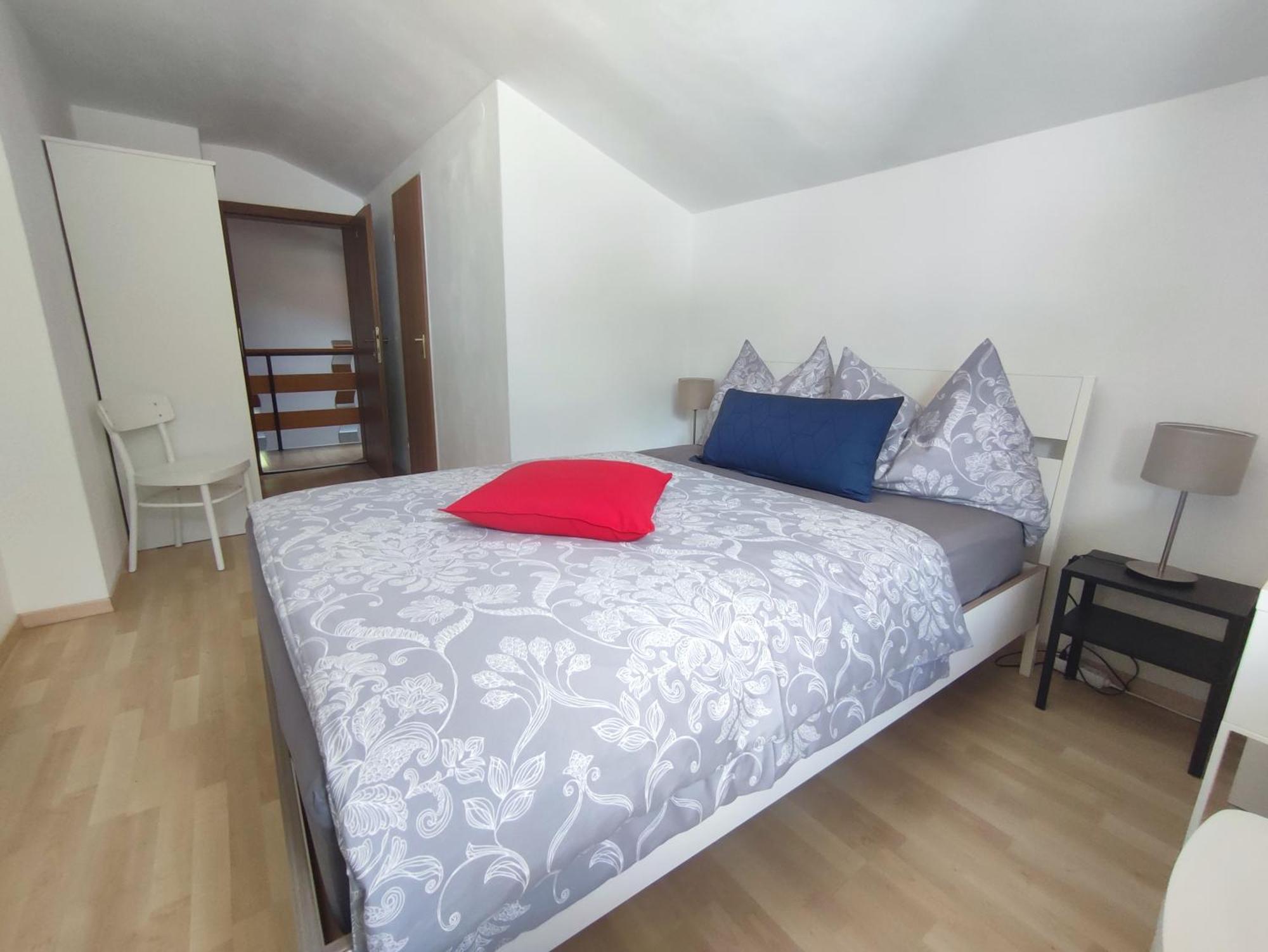 Alpendohle Apartments Innsbruck Pokoj fotografie